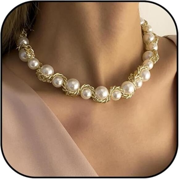 ✨ Chunky Pearl Choker Necklace | Layered Statement Wedding & Event Jewelry - Picture 5 of 5